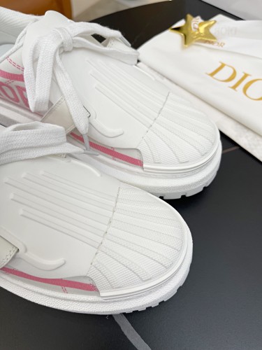 Dior Single shoes Women Shoes 007 (2021)
