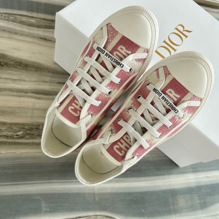 Dior Single shoes Women Shoes 0034 (2021)