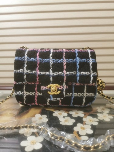Chanel Handbags 005 (2022)