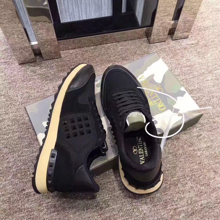 Valentino Studded Suede & Nylon Men and Women Sneakers-009