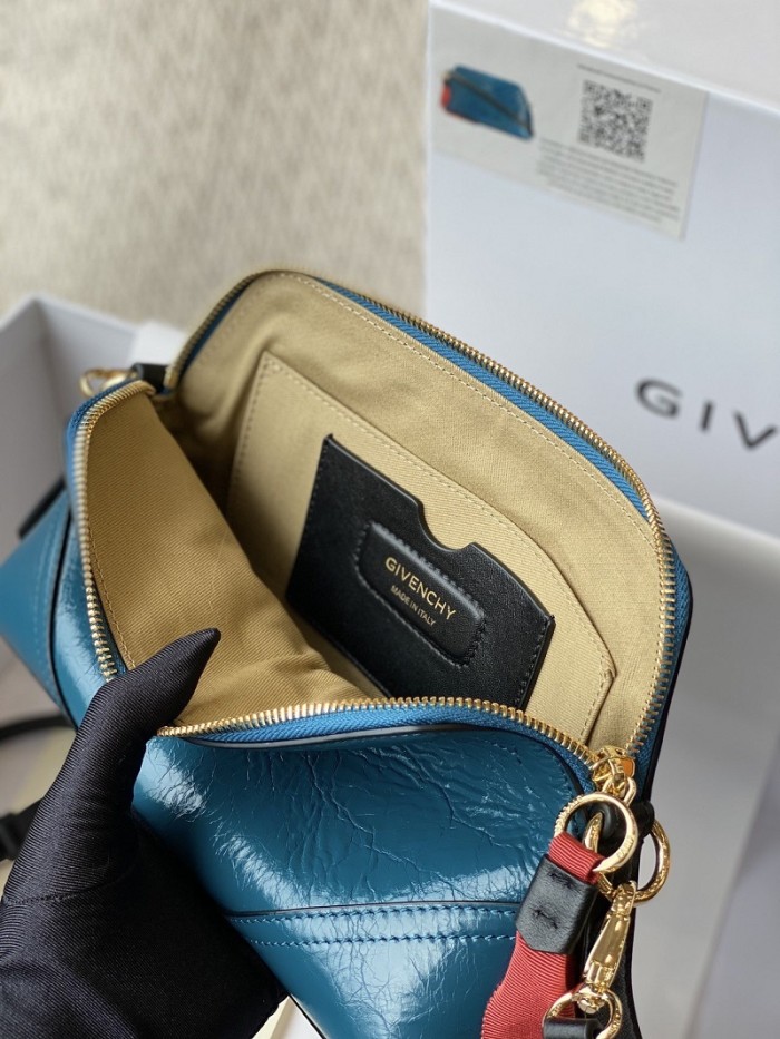 Givenchy Super High End Handbag 0018（2022）