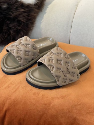 LV Slipper Men Shoes 0030（2022）