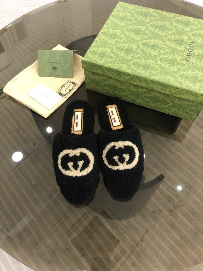 Gucci Hairy slippers 0012（2021)