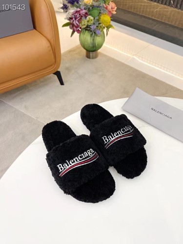 Balenciaga Hairy slippers 0013（2021）