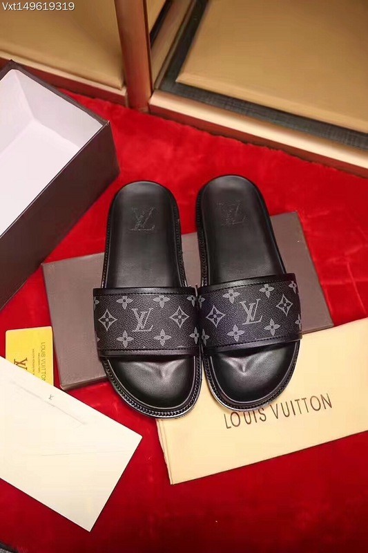 LV Slipper Men Shoes 0039