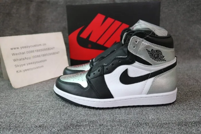 Authentic Air Jordan 1 High OG WMNS Silver Toe