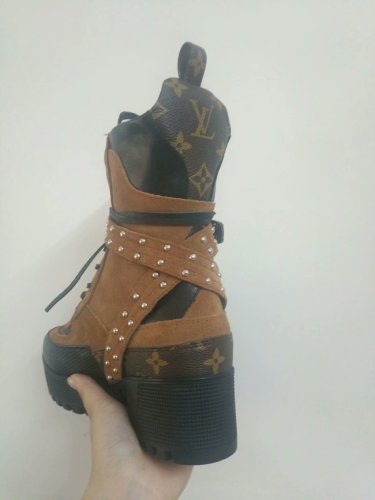 LV Short Boost Women Shoes 0021