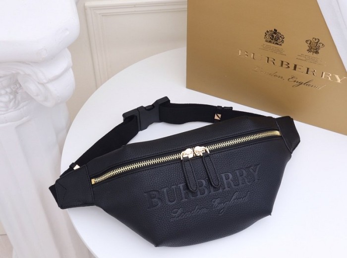 Burberry Fanny Pack 002 (2022)