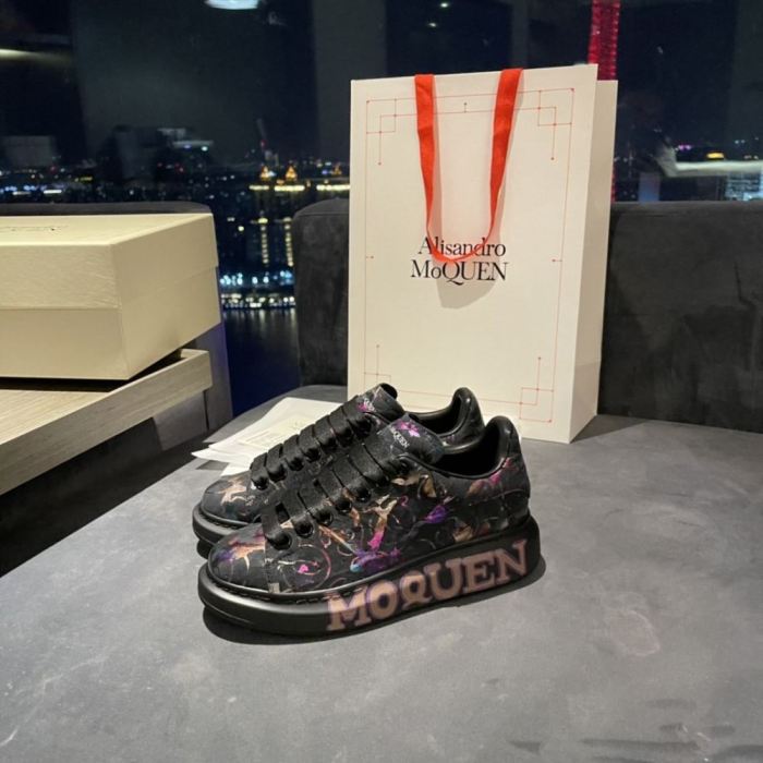 Super High End Alexander McQueen Men And Women Shoes 0033 (2021)