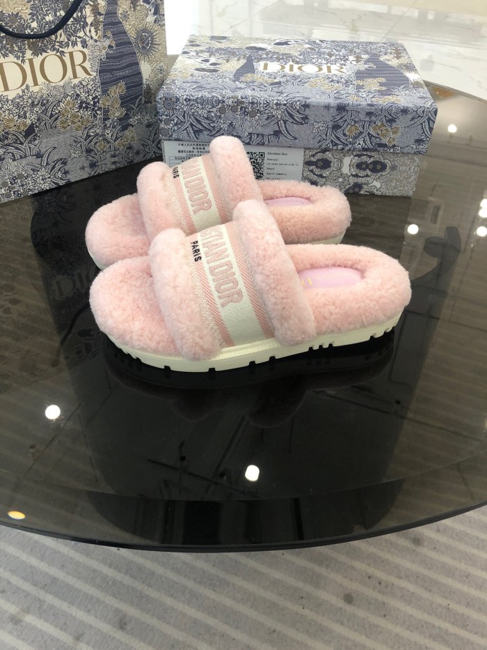 Dior Hairy slippers 006（2021）
