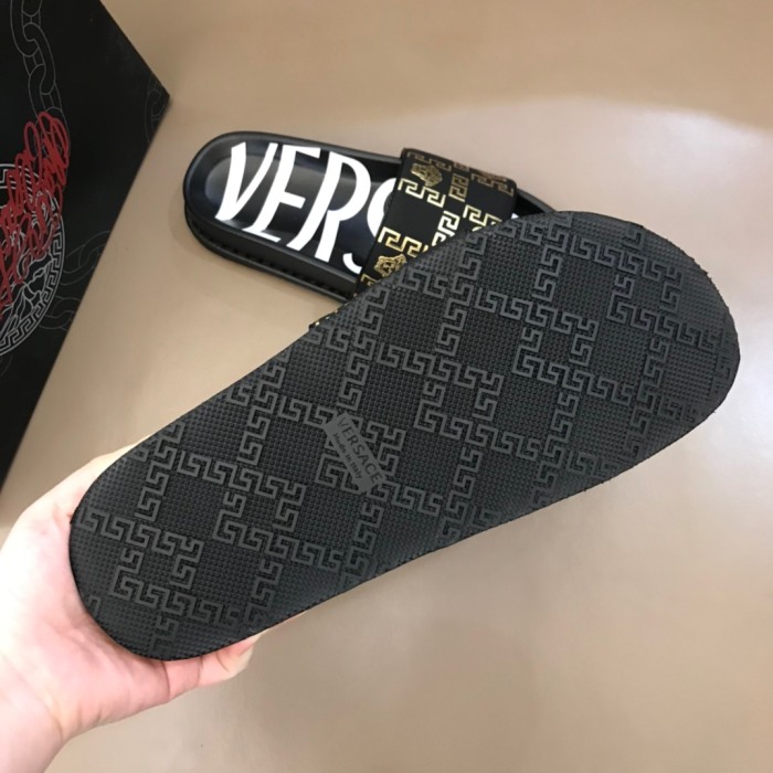 Versace Slippers Men Shoes 001（2021）
