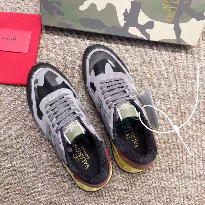 Valentino Studded Suede & Nylon Men and Women Sneakers-022