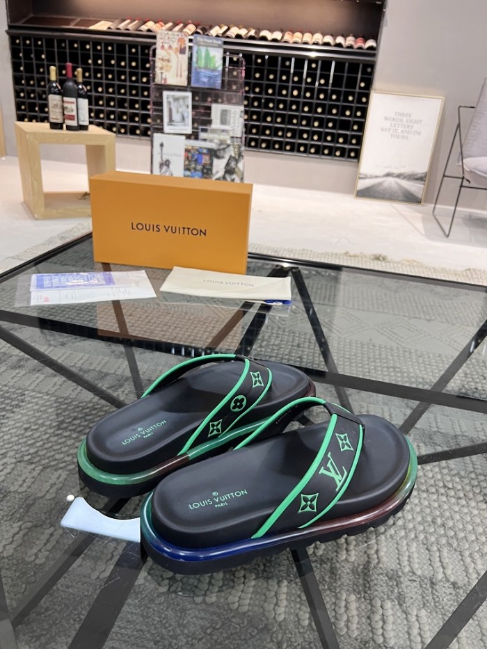 LV Slipper Men Shoes 0045（2022）