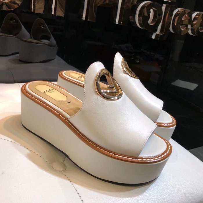 Fendi Slipper Women Shoes 0039