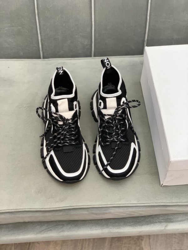 Moncler Single shoes Men Shoes 007 (2021)