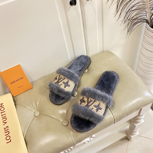 LV Hairy slippers 0029 (2021)