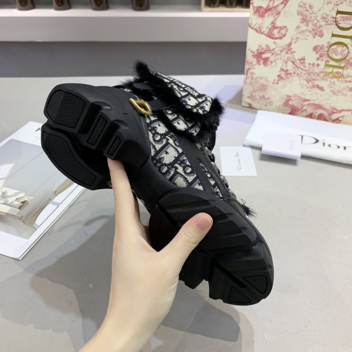 Dior Short Boost Women Shoes 0011 (2021)