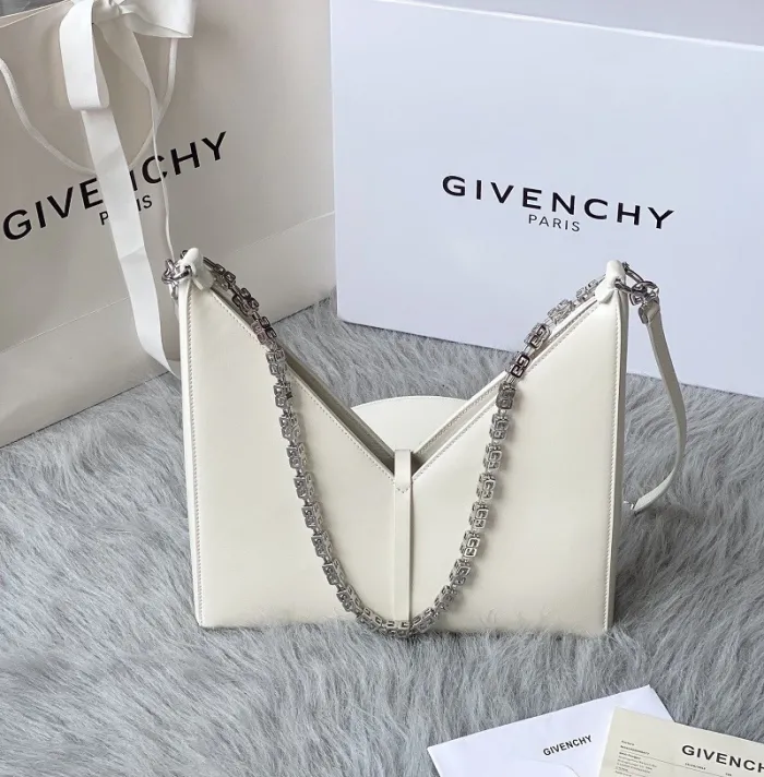 Givenchy Super High End Handbag 009（2022）