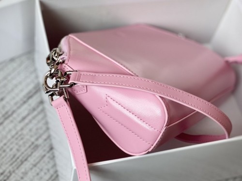 Givenchy Super High End Handbag 006（2022）