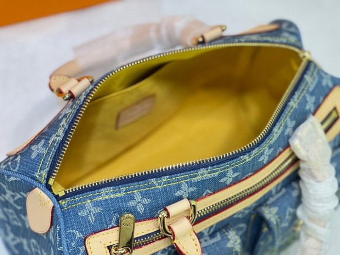 Louis Vuitton Handbags 0010 (2022)