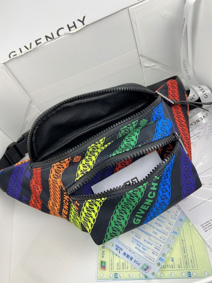 Givenchy Fanny Pack 0010 (2022)