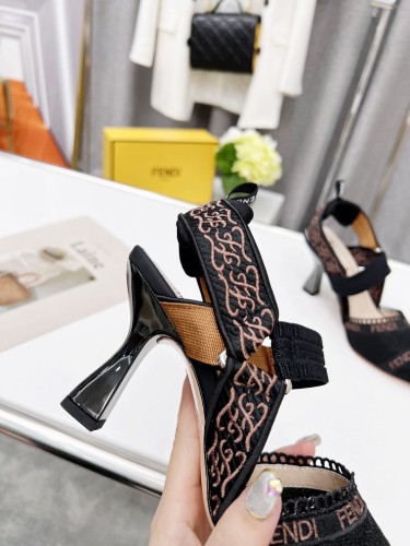Fendi Slippers Women Shoes 0020（2022）