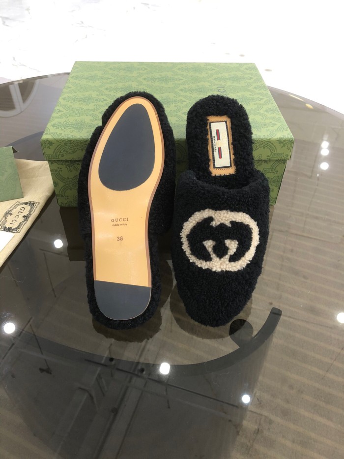 Gucci Hairy slippers 0012（2021)