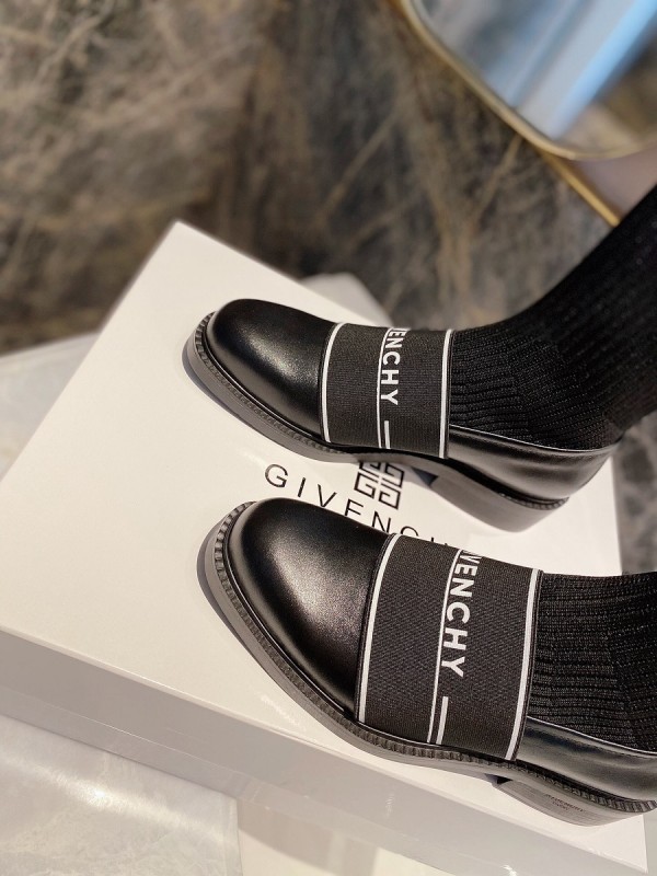 Givenchy Short Boost Women Shoes 009 (2021)