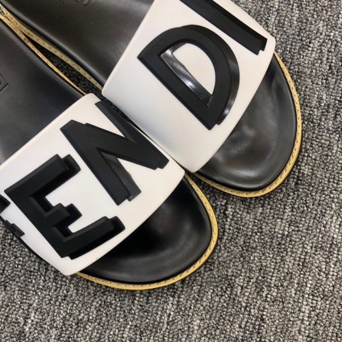 Fendi Slippers Men Shoes 0031（2022）
