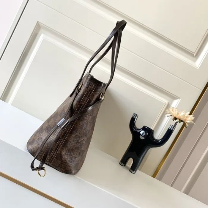 LV Super High End Handbags 0040 (2022)