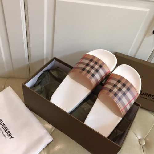 Burberry Slipper Women Shoes 009（2021）