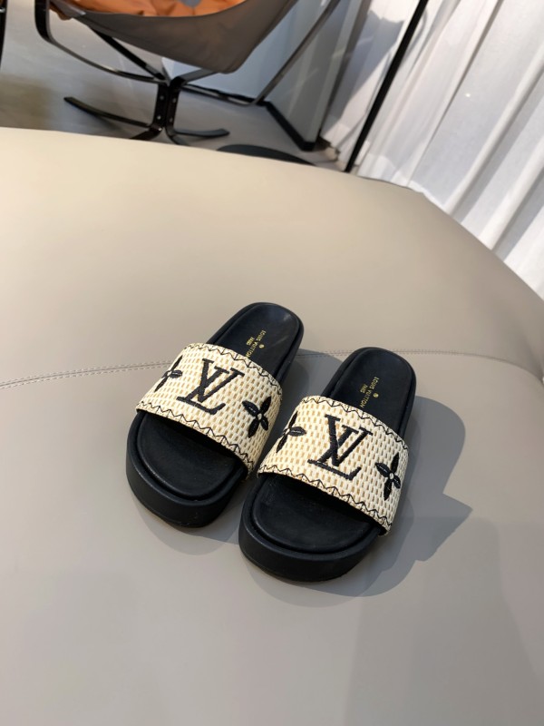 LV Slipper men Shoes 00102（2021）