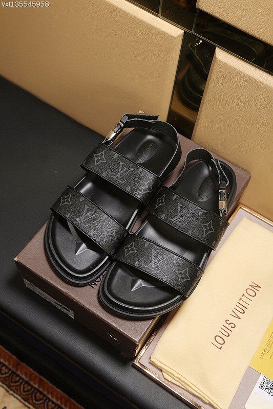 LV Slipper Men Shoes 0018