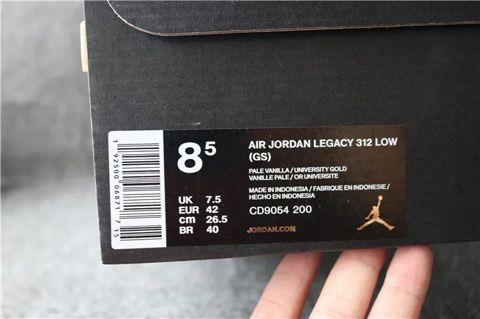 Authentic Air Jordan Legacy 312 Low Trainers