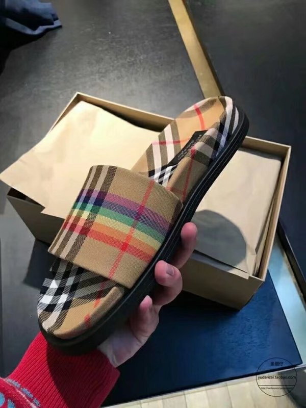 Burberry Slipper Women Shoes 001