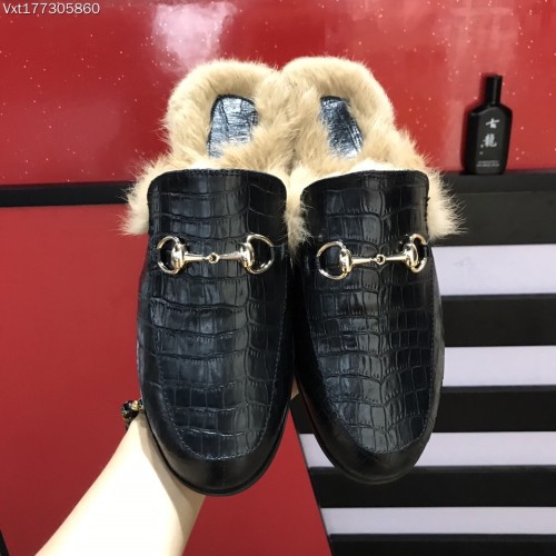 Gucci Hairy slippers 002