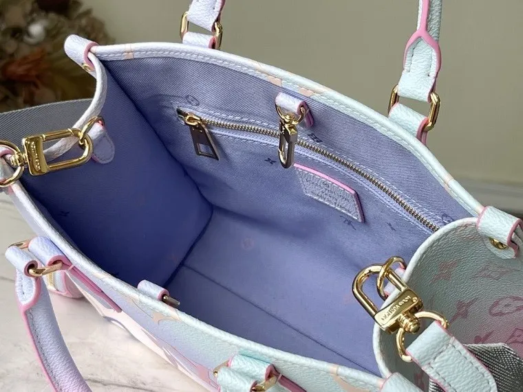 LV Super High End Handbags 0037 (2022)