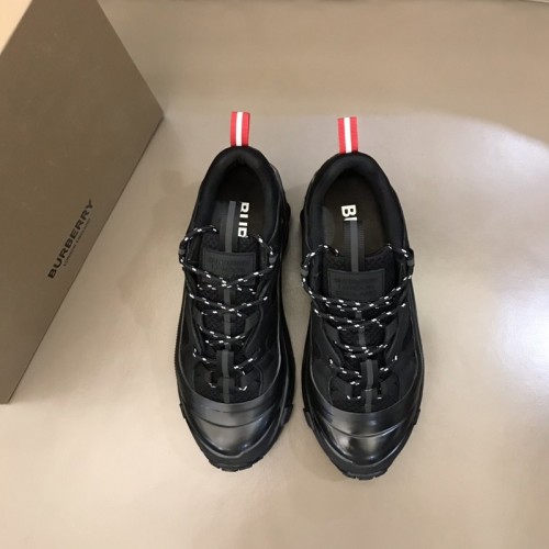 Super High End Burberry Men Shoes 0010 (2021)
