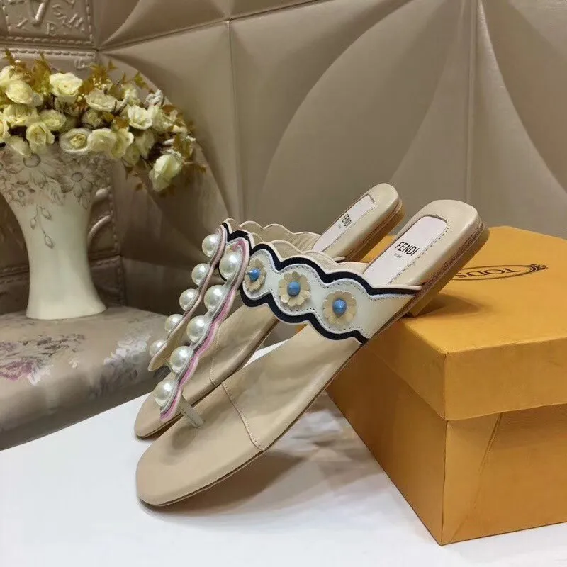 Fendi Slipper Women Shoes 0025