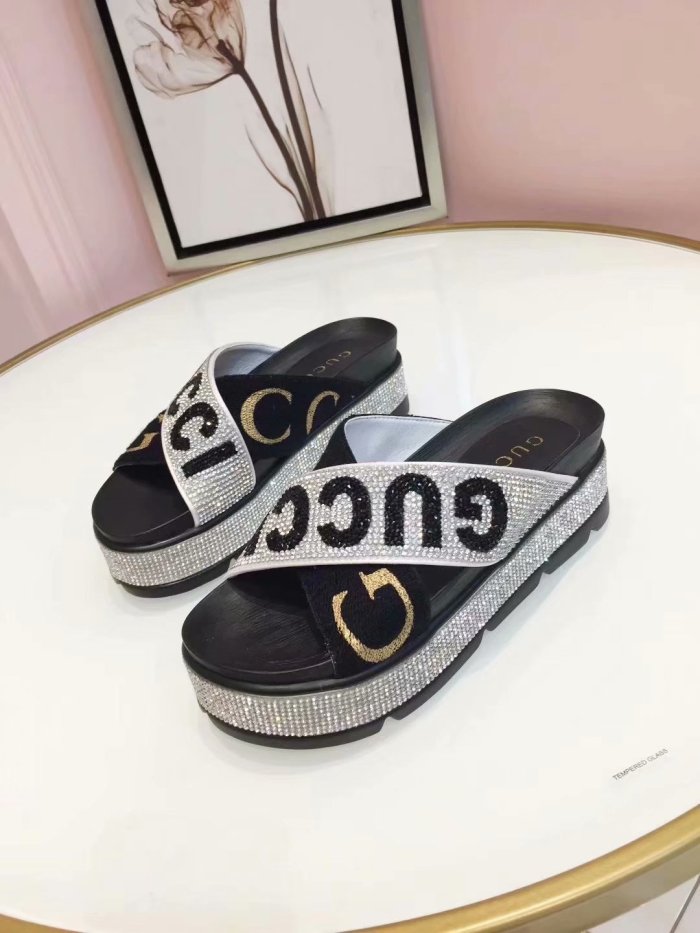Gucci Slipper Women Shoes 00136