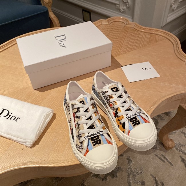Dior Single shoes Women Shoes 0022 (2021)