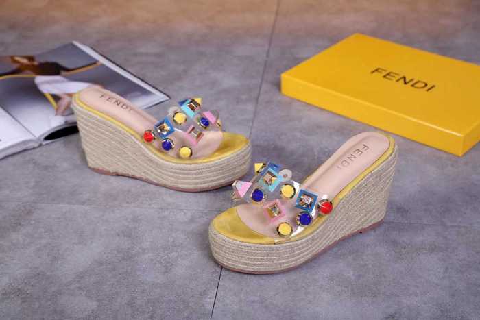 Fendi Slipper Women Shoes 0035