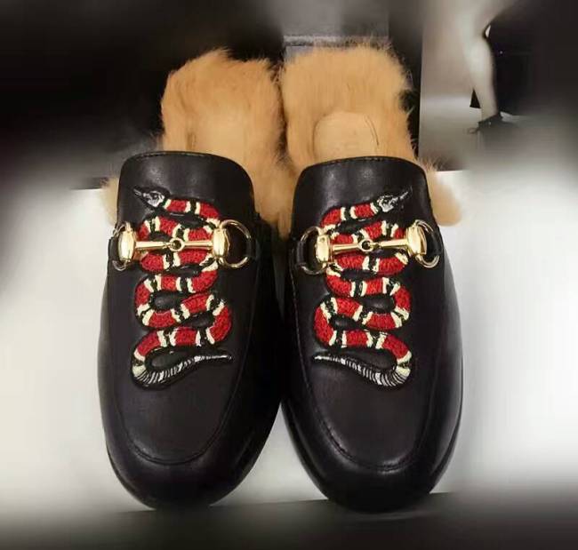 Gucci Hairy slippers 0023