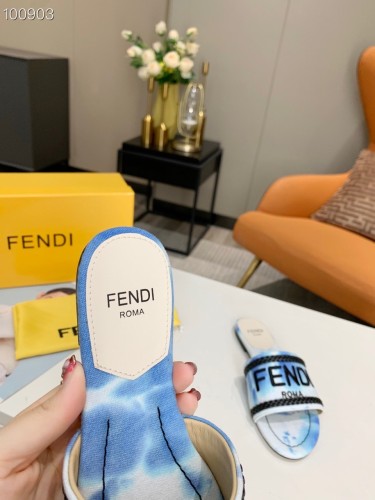 Fendi Slippers Women Shoes 004（2021）