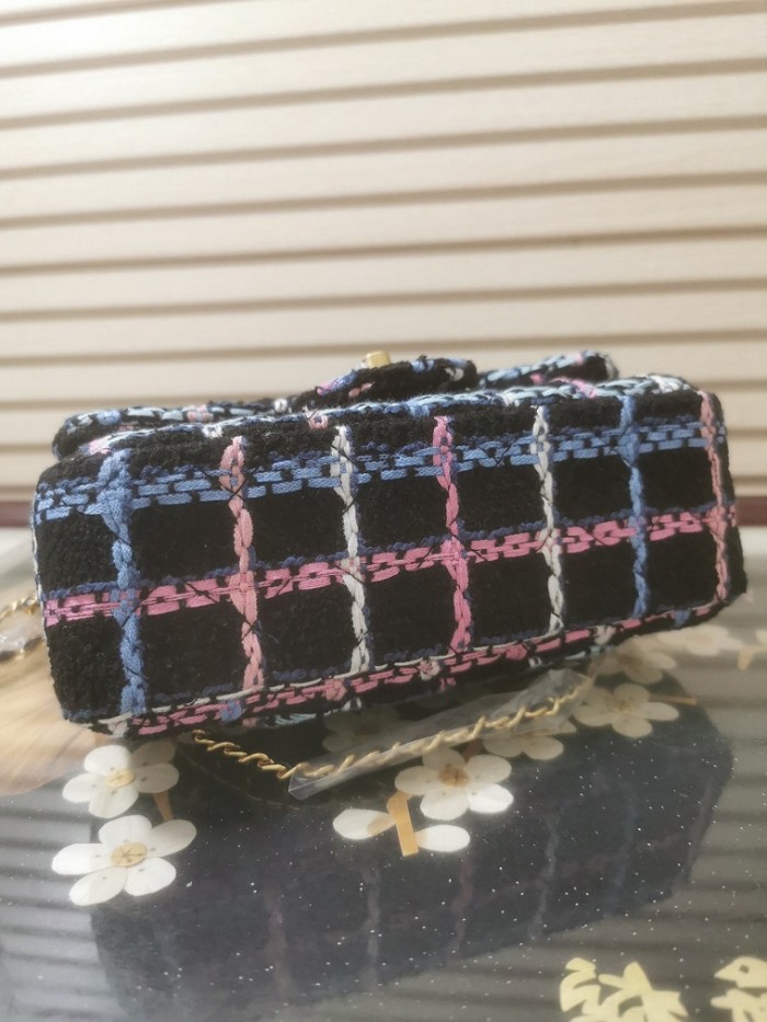 Chanel Handbags 006 (2022)