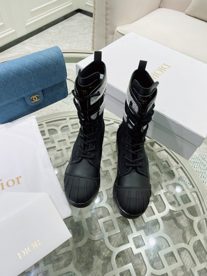 Dior Short Boost Women Shoes 0015 (2021)