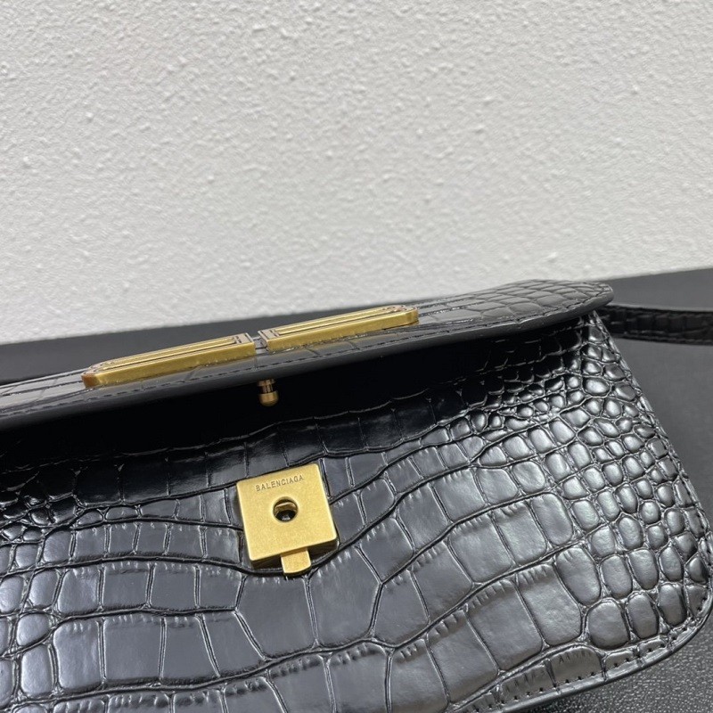 Burberry Handbags 004 (2022)