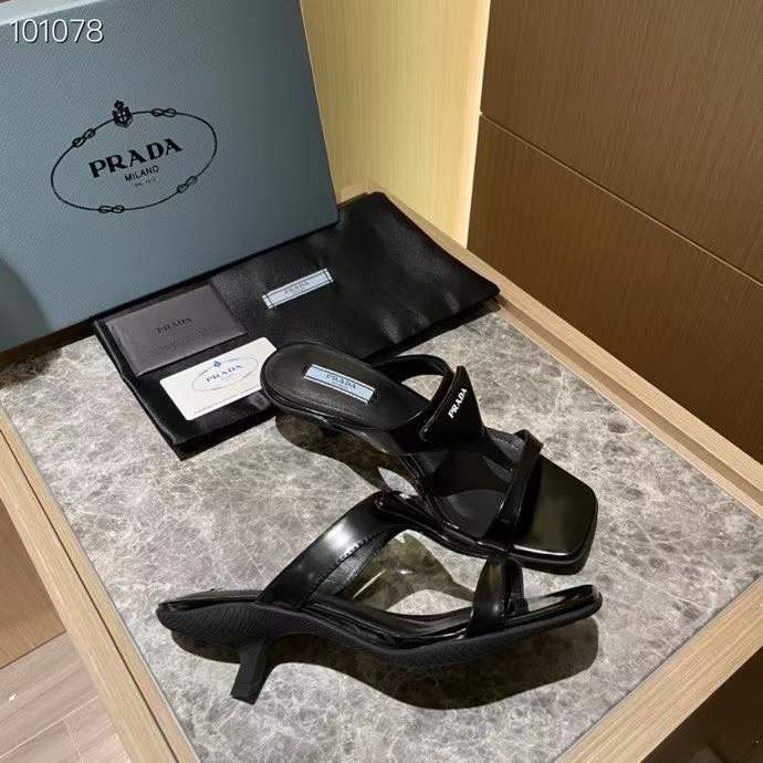 PRADA Slipper Women Shoes 009（2021）