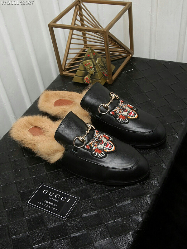 Gucci Hairy slippers 0016