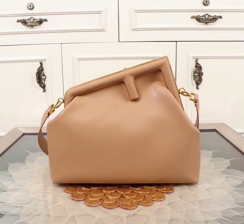 Fendi Handbag 0036（2021）